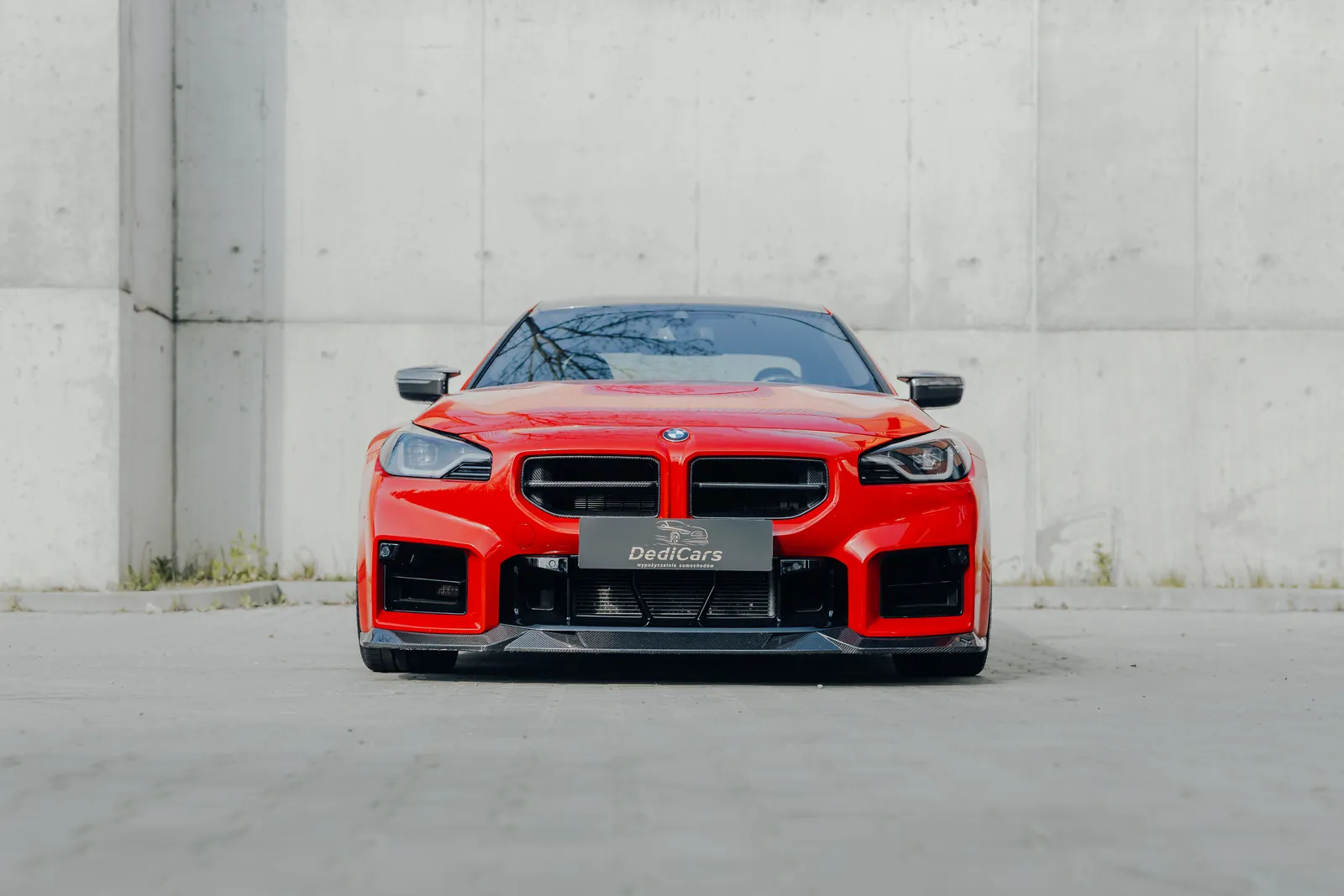 BMW M2 G87 – sportowy model dostępny na wynajem