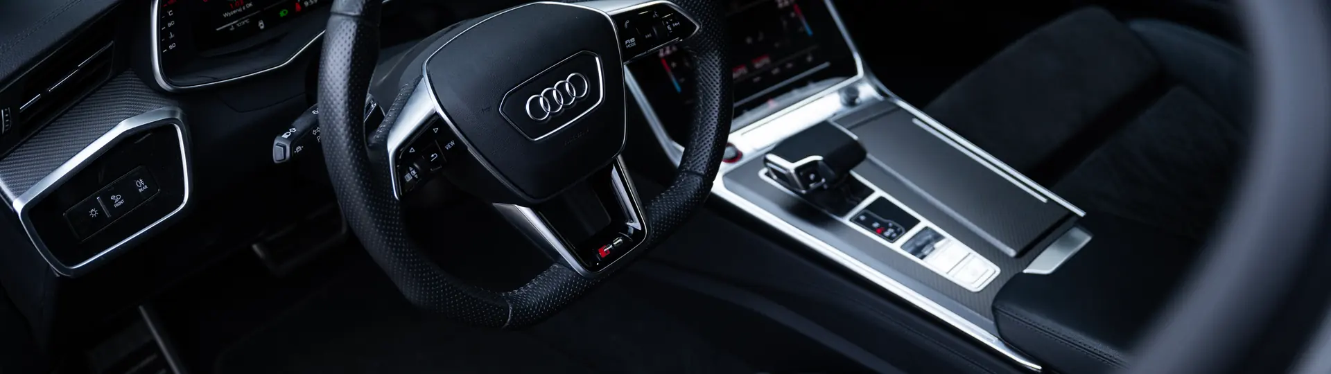 Wnętrze Audi RS6 – oferta Dedicars